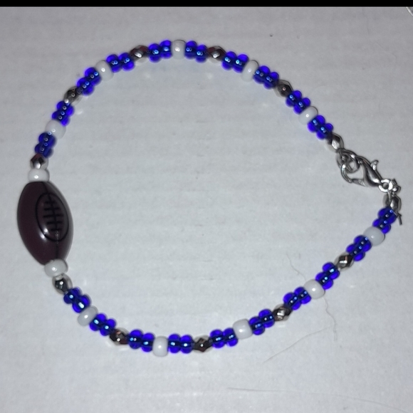 Handmade Earrings and Bracelet set - Picture 3 of 3